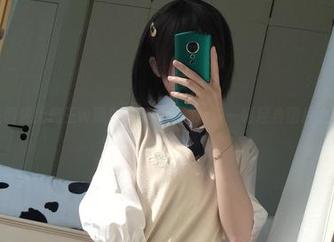 在眼酱大魔王w黑白写真中，捕捉每一幅经典图片之美