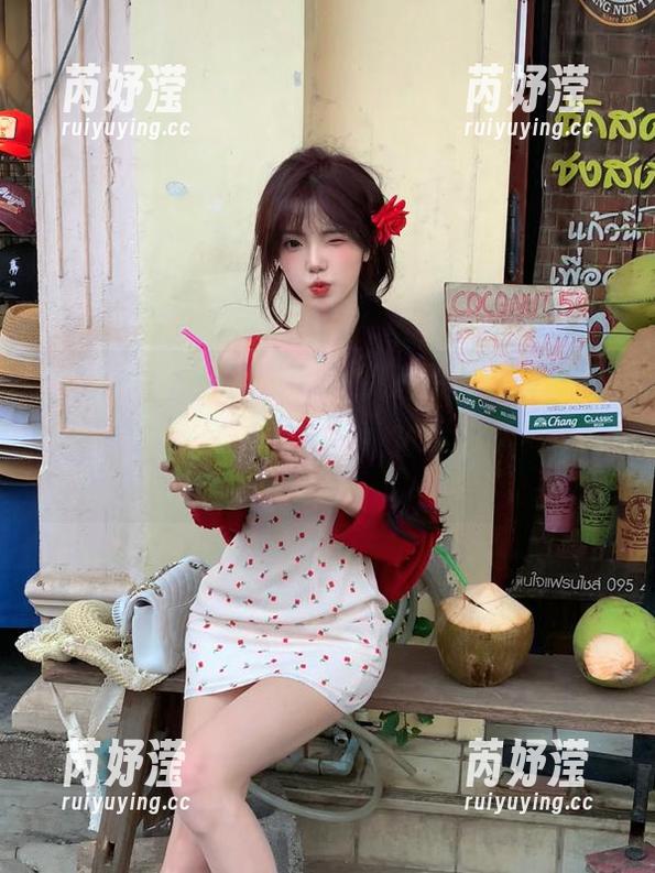 秀人网-z杯悠悠 秀人网 - 竟有人用z杯悠悠的眼镜创作出如此惊艳的美图与写真,快来感受这份冲击!