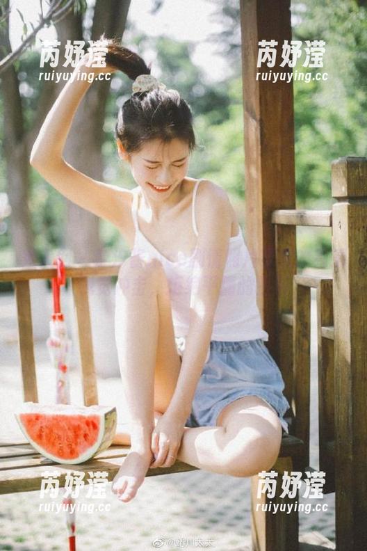 秀人网-奈汐酱nice 秀人网 - 奈汐酱nice剧情照片带来的高清视觉冲击,拒绝平庸的生活