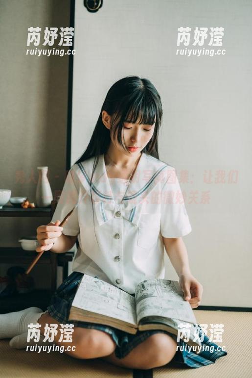 秀人网 - 晓梦may透明写真图集：让我们一同揭开模特与镜头的微妙关系