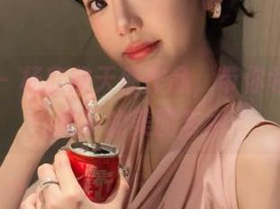秀人网 – 杨欣欣天使作品，带你领略无圣光下的美图艺术
