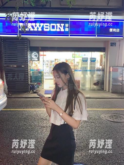 秀人网-梦然同学 秀人网 - 梦然同学婚纱写真精选分享合集,捕捉爱的纯粹与唯美!