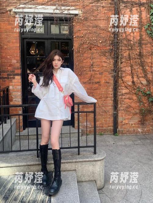 秀人网 - 迷人黑丝：葛征Model全套写真作品，展现优雅与性感的完美结合