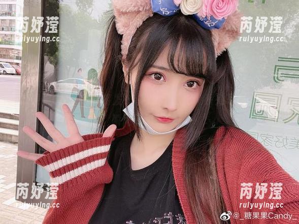 糖果果Candy 糖果果Candy即将发布“12月舰长”系列写真,壁纸瞬间吸引眼球!