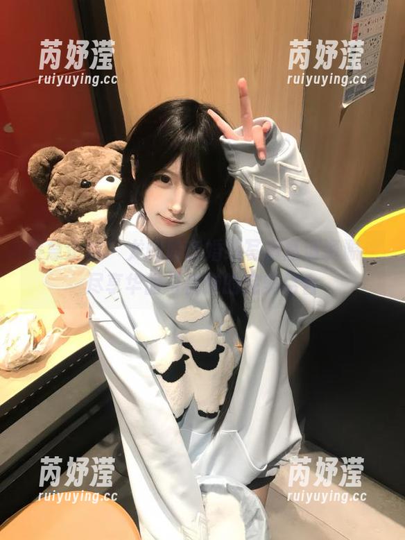 紧急企划 - 龙崎聆音婚纱写真高清资源，尽享华丽与优雅的完美结合