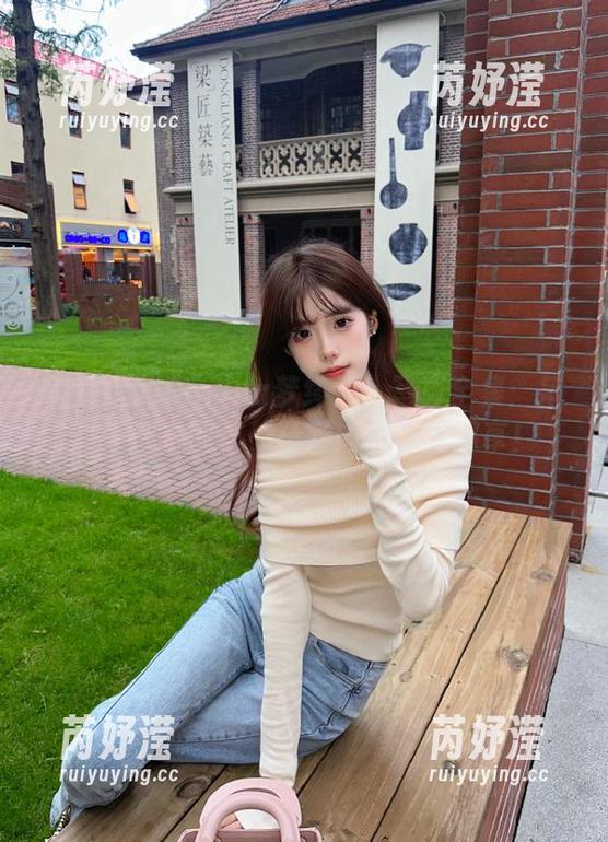 美媛馆 - Carina梦绮双人写真全集：每一张都是回忆，精彩内容下载即享！