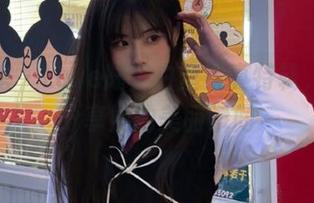美媛馆 – Love陆瓷白丝写真特辑，免费分享她的美丽瞬间