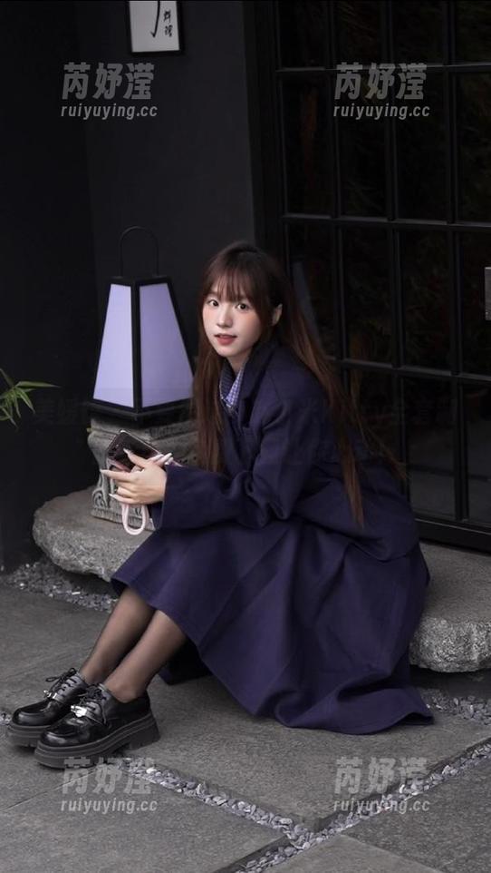 美媛馆-赵小米Kitty 美媛馆 - 不要错过!赵小米Kitty全套制服写真,免费下载让你心动!