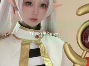 羽生三未将职业装与定制写真完美融合，重塑职场魅力