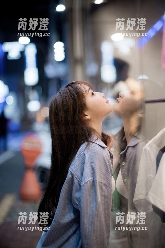 花漾show - 发现小尤奈JK写真合集，完美展现她的璀璨青春和独特风格