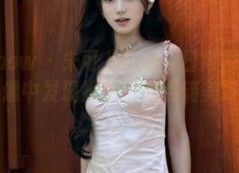 花漾show – 朱可儿Flora日常图包精选：在图像中发现她生活的点滴美好与真实。