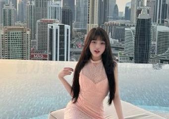 花漾show – 写真集推荐：黄乐然的纯白魅力资源，尽在你的指尖