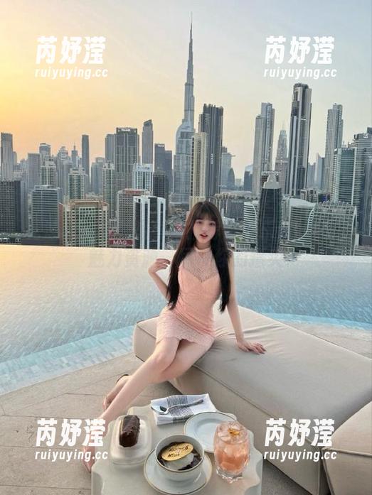 花漾show-黄乐然 花漾show - 写真集推荐:黄乐然的纯白魅力资源,尽在你的指尖
