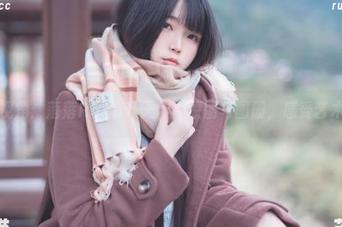 全新视角：落落Raku升天作品原图与图册，感受艺术魅力