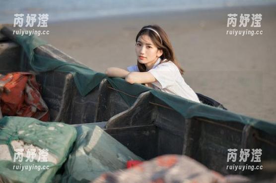 葱油饼er 微密圈 - 超赞的葱油饼er浅紫写真套图,免费下载,赶快和小伙伴们一起欣赏!