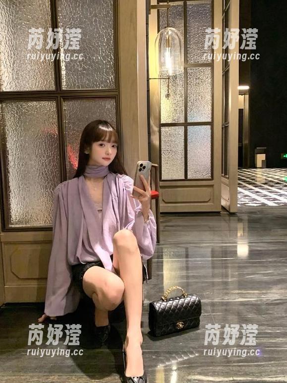 蜜桃社 - 佩琦Pinky海边写真——在无圣光下揭示的真实与幻想的套图