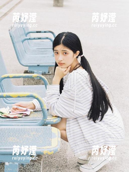蜜桃社-李颖诗 蜜桃社 - 李颖诗最新白色写真作品发布,点亮你的视觉感受与心灵共鸣!