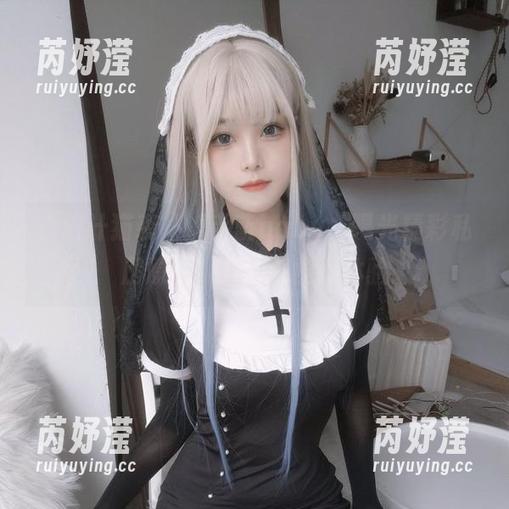 蜜汁猫裘 “蜜汁猫裘”携手蓝baby,曝光精彩私房原图,开启视觉新体验