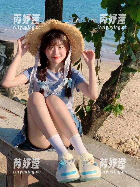 袜啵啵 - 在线分享芝士学院制服的绝美照片，尽享美图魅力无限