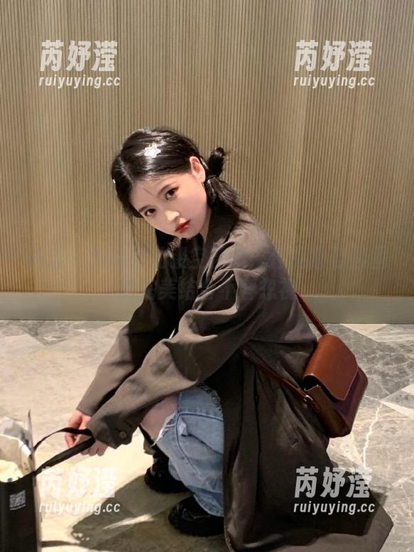 袜涩-刘哈哈 袜涩 - 刘哈哈的镂空艺术:作品集与原图的完美结合不容忽视