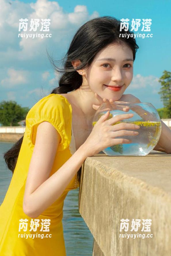 觅芙少女-倩儿 觅芙少女 - 倩儿最新御姐照片集:图片中诉说着她的多元魅力与风采
