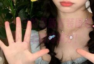 语画界 – 小热巴的最新套装图包，让你的少女心瞬间满分！