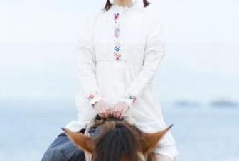 语画界 – 揭秘杨晨晨sugar黑丝美腿写真集，分享美腿背后的故事与灵感
