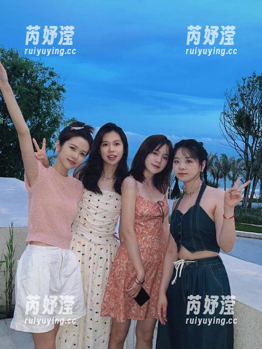语画界 - 专注于楚恬Olivia灰丝私房艺术：原图带你感受极致魅力