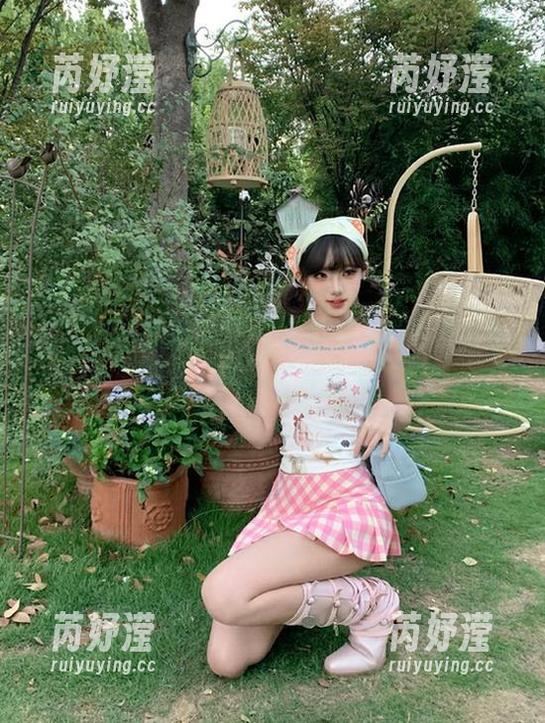 轰趴猫-杨晨晨sugar 轰趴猫 - 杨晨晨sugar的裤里丝写真分享,碰撞甜美与性感的火花!