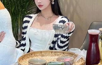过期米线线纪实：思春期的美图与摄影照片展览