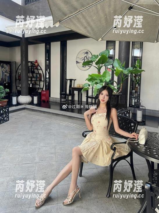 定制图集：过期米线线喵带来的温馨毛衣灵感
