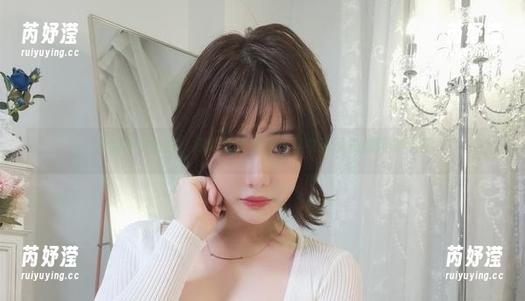雯妹不讲道理，探索女王写真作品中无圣光的无限可能