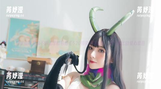 雯妹不讲道理 细致品味雯妹不讲道理的私拍《520特辑豪华版》,无与伦比的爱心套图