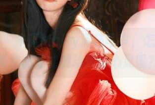 青豆客 – 朱赢Molly清纯写真，怎样的定制作品才能撼动你的心灵呢？