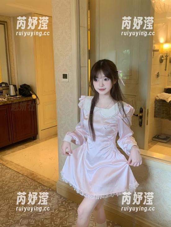 魅妍社-周小然 魅妍社 - 浅谈周小然的透明写真:那些令人心动的图片背后