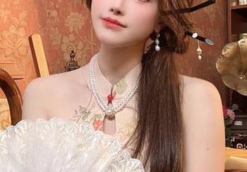 鹿八岁baby日向雏田无圣光合集：青春与魅力的完美融合，一起欣赏吧！